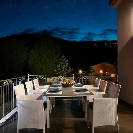 Villa Iremia *