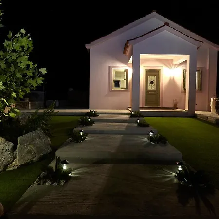 Villa Iremia Platrithias